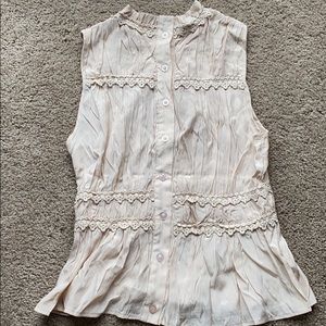 Sleeveless blouse